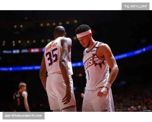 布克砍下36分9助,太阳主场大胜爵士22分巩固季后赛席位