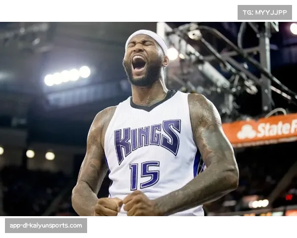 弗拉格背靠背轰下96分 独行侠进攻端过度依赖新星影响体系稳定性