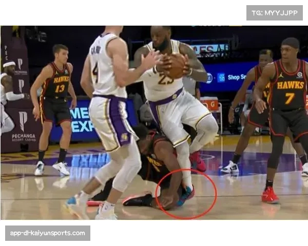 兰代尔右脚踝高位扭伤确认缺阵 老鹰替补中锋位置深度不足